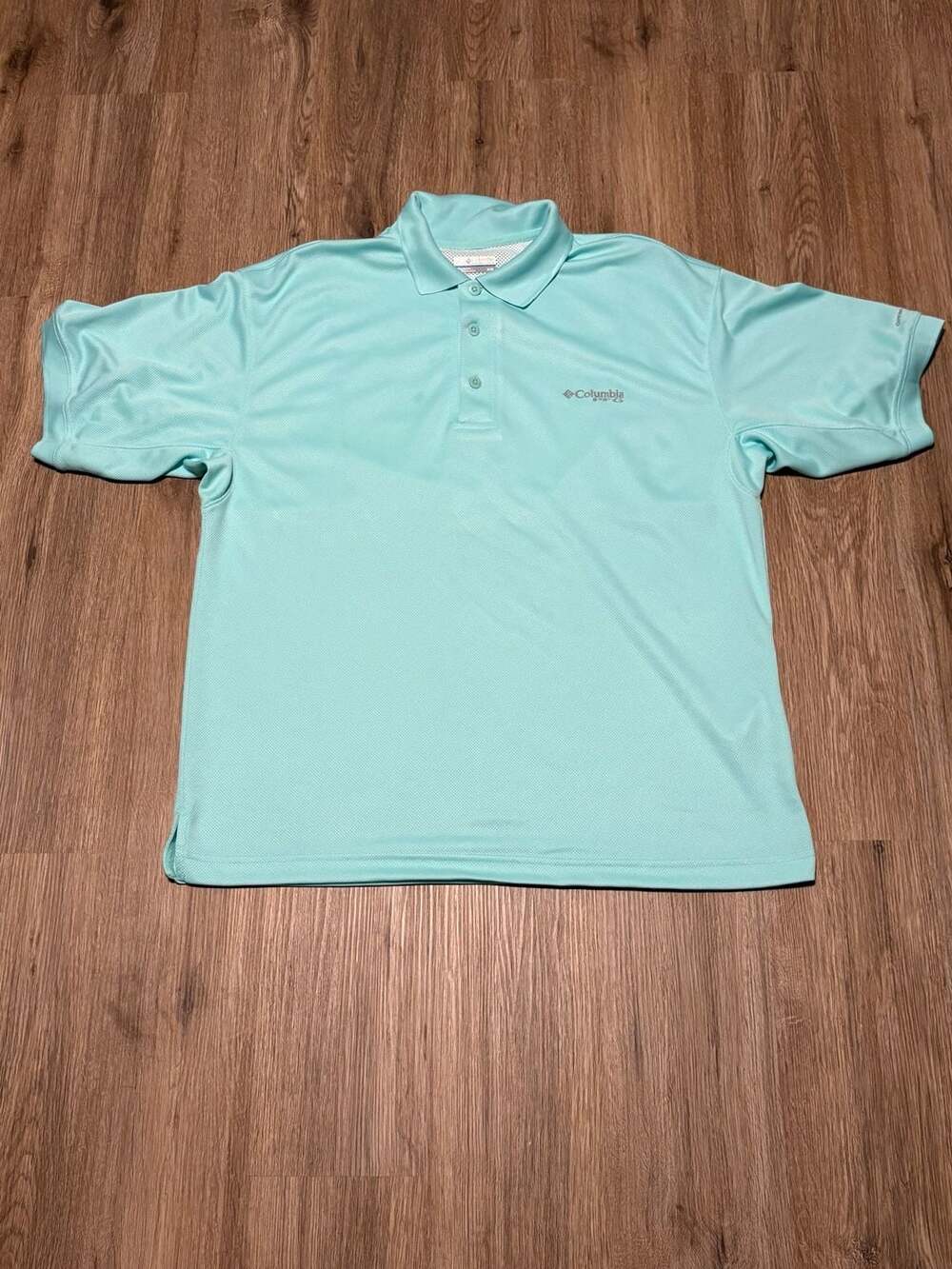 Columbia PFG Polo Shirt Size M Light Blue Short Sleeve